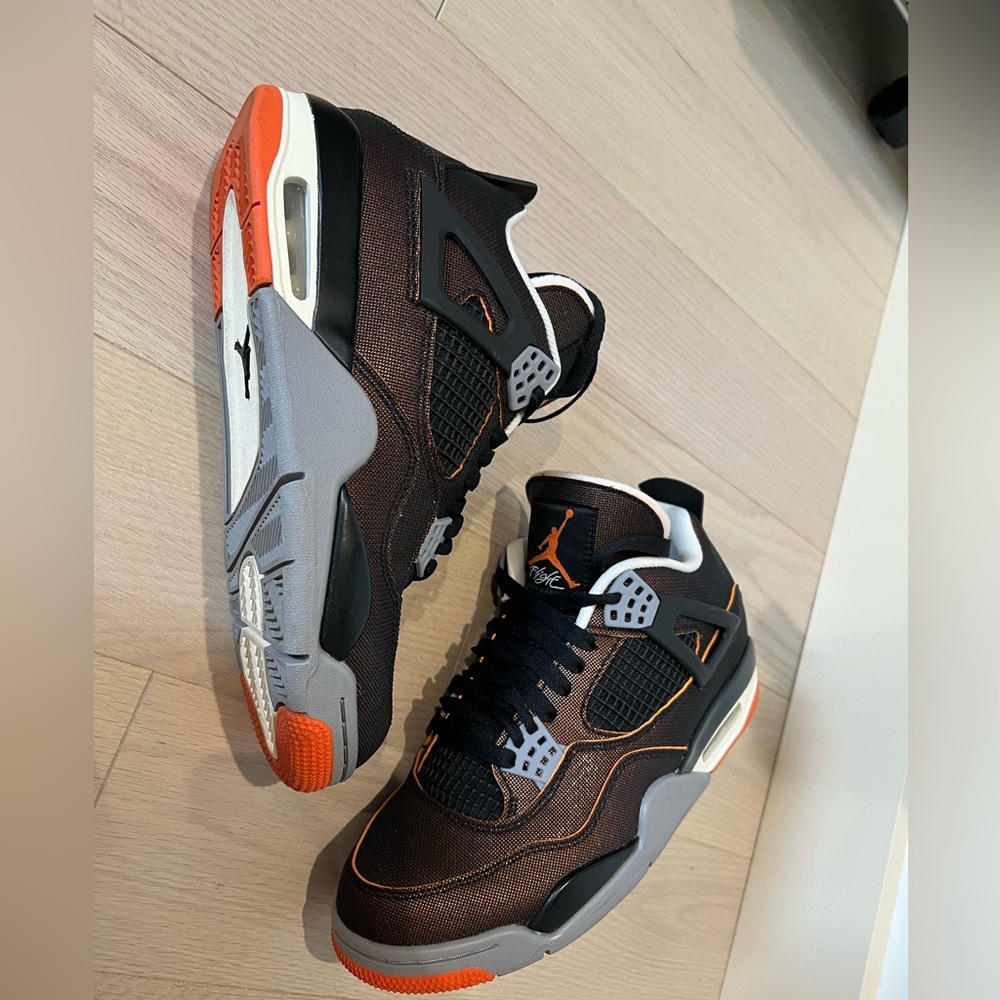 Jordan 4
